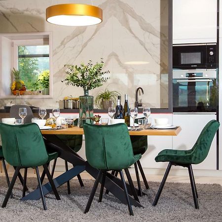 Apartmani Paklenica Noa Starigrad Paklenica Bagian luar foto