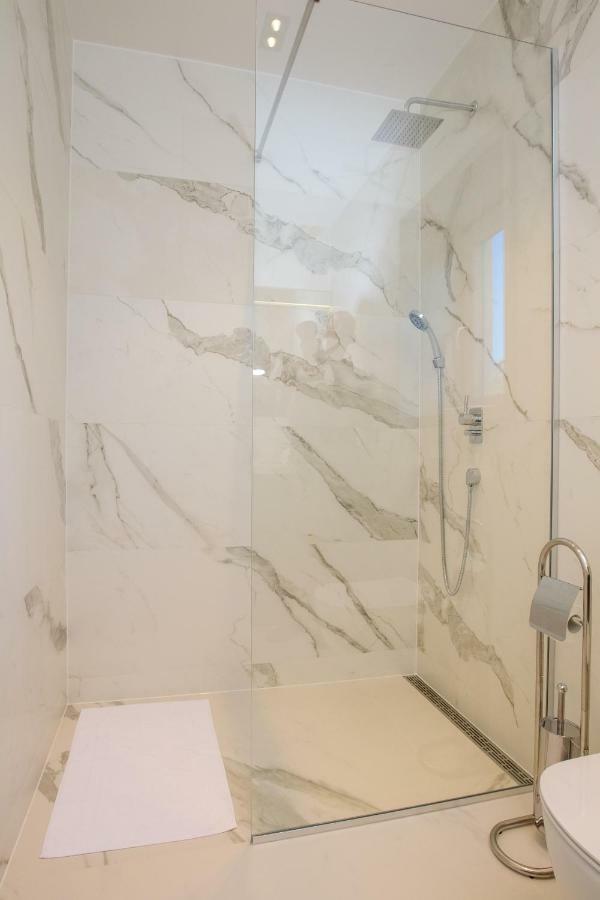 Apartmani Paklenica Noa Starigrad Paklenica Bagian luar foto