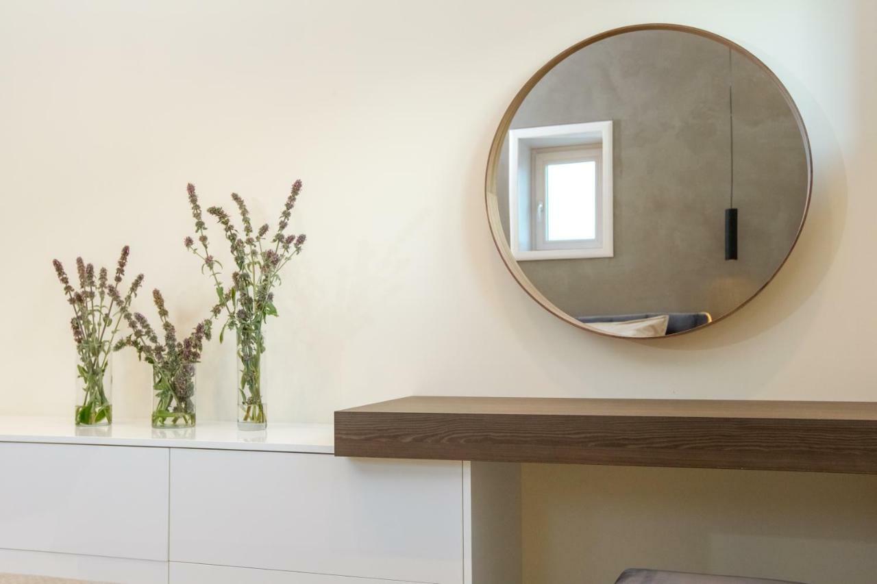Apartmani Paklenica Noa Starigrad Paklenica Bagian luar foto