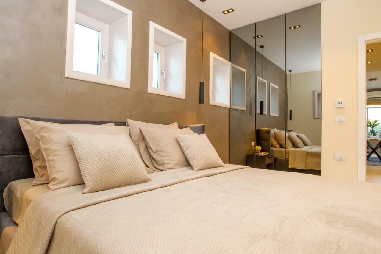 Apartmani Paklenica Noa Starigrad Paklenica Bagian luar foto