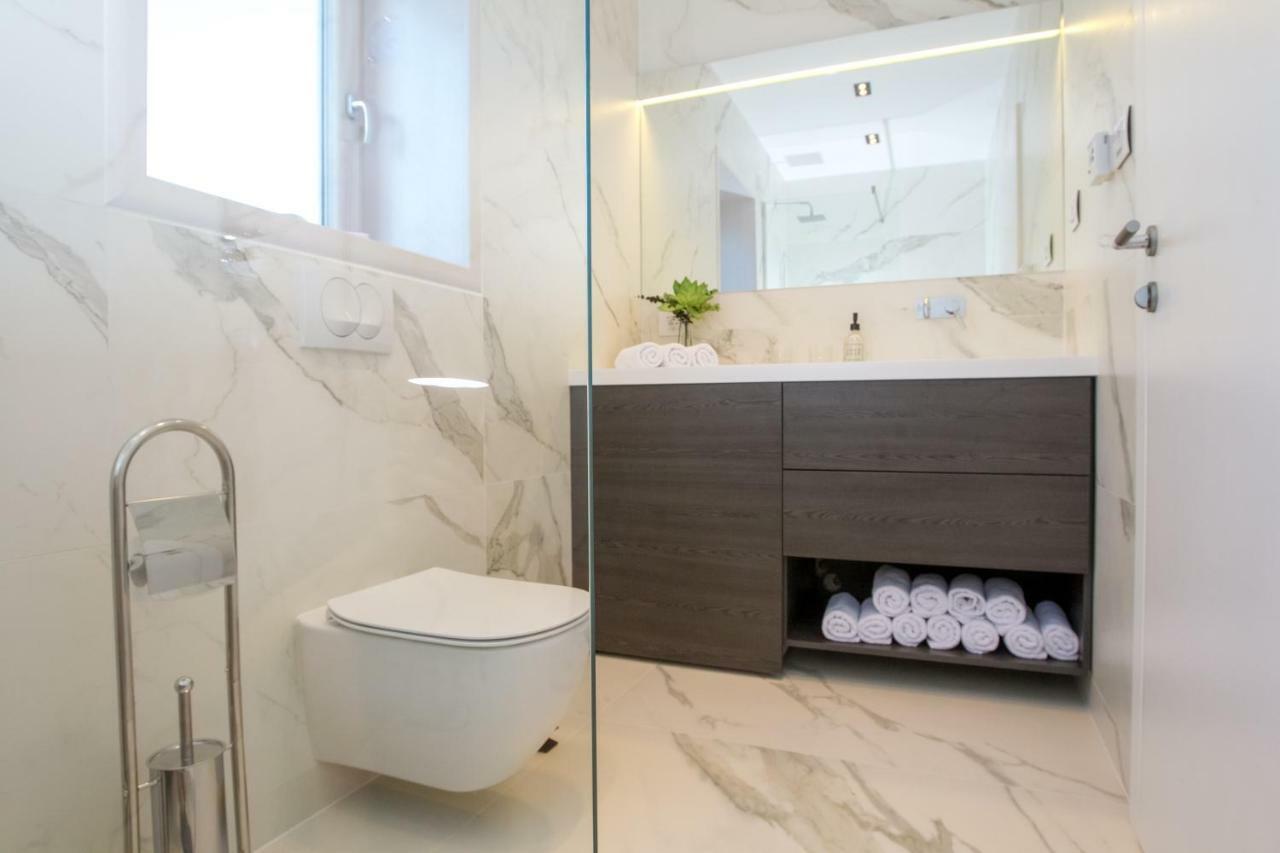 Apartmani Paklenica Noa Starigrad Paklenica Bagian luar foto