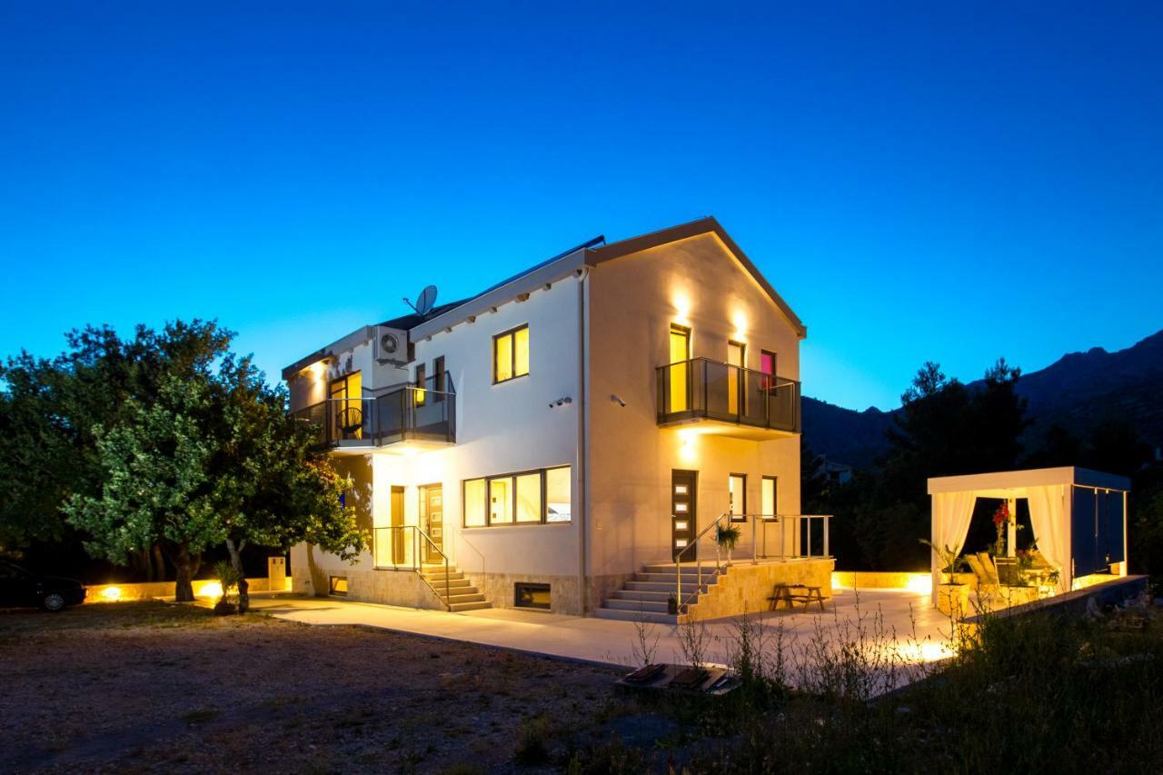 Apartmani Paklenica Noa Starigrad Paklenica Bagian luar foto